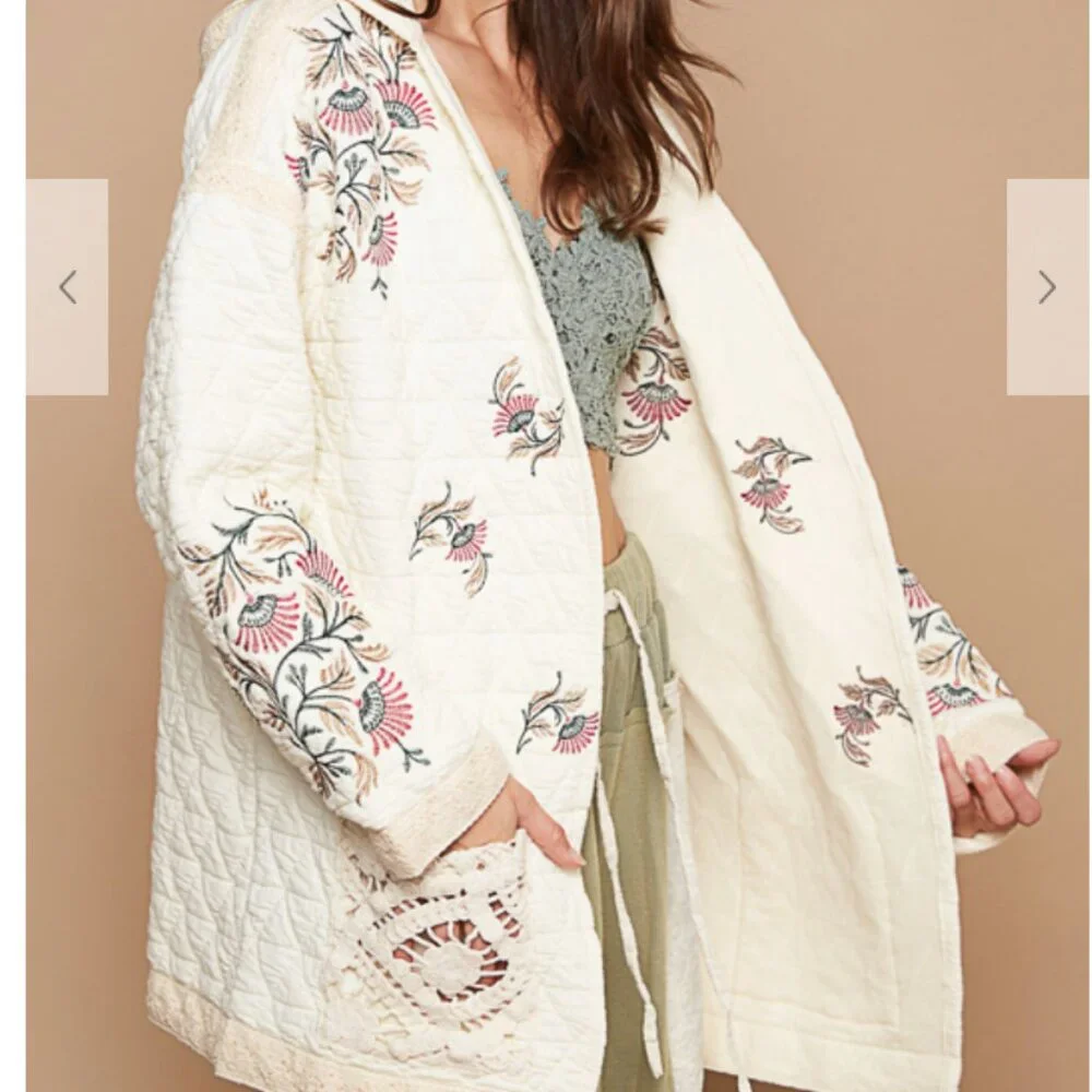 125. Long Sleeve Jacket top in quilting with embroidery point crochet pockets - Picture 2 of 6